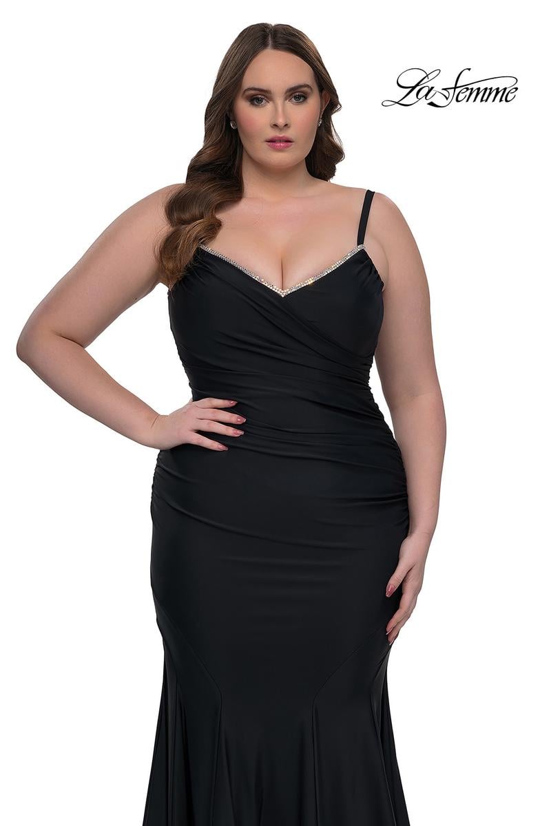Plus Sizes Style Number 33057 - 15