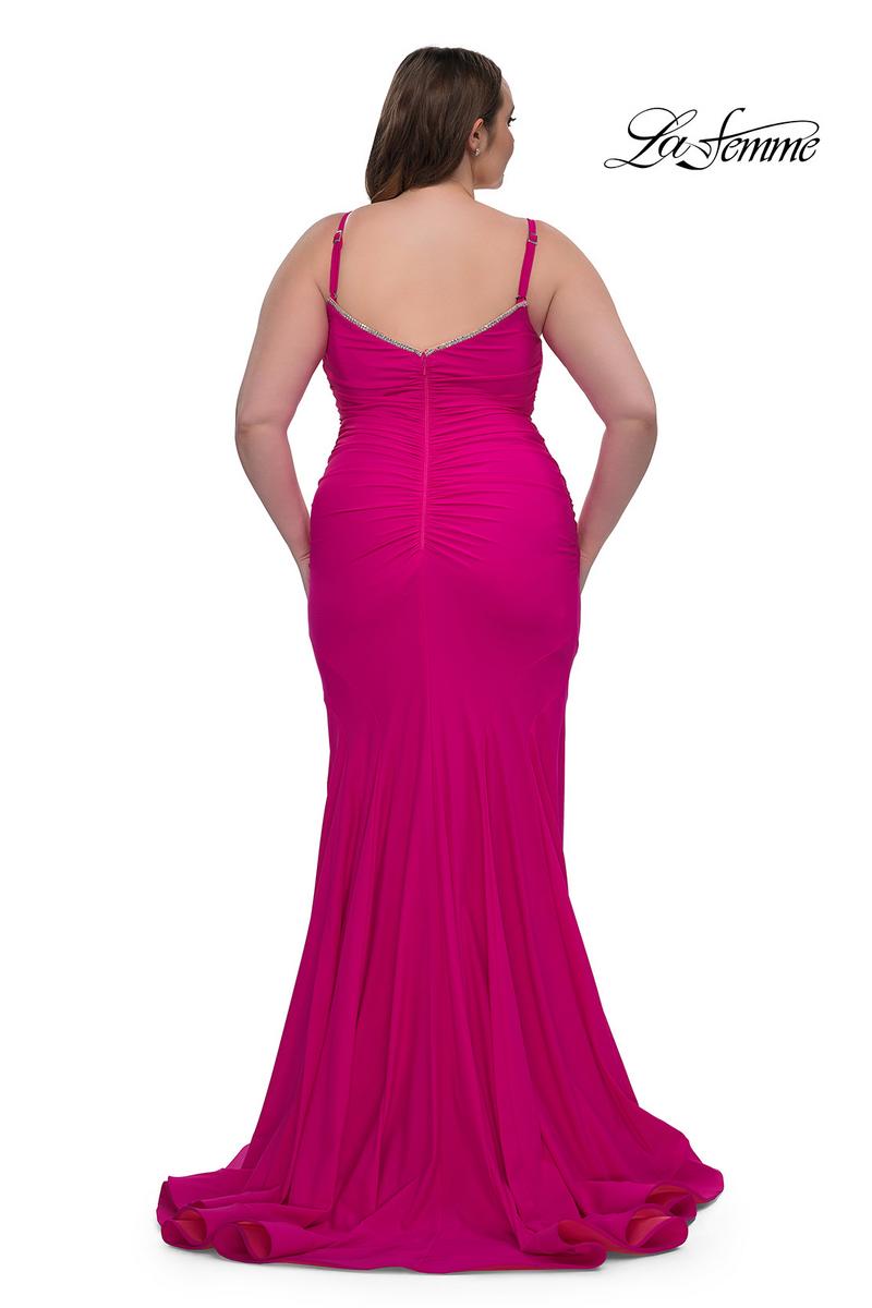 Plus Sizes Style Number 33057 - 2