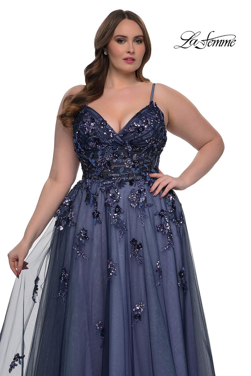 Plus Sizes Style Number 33061 - 6