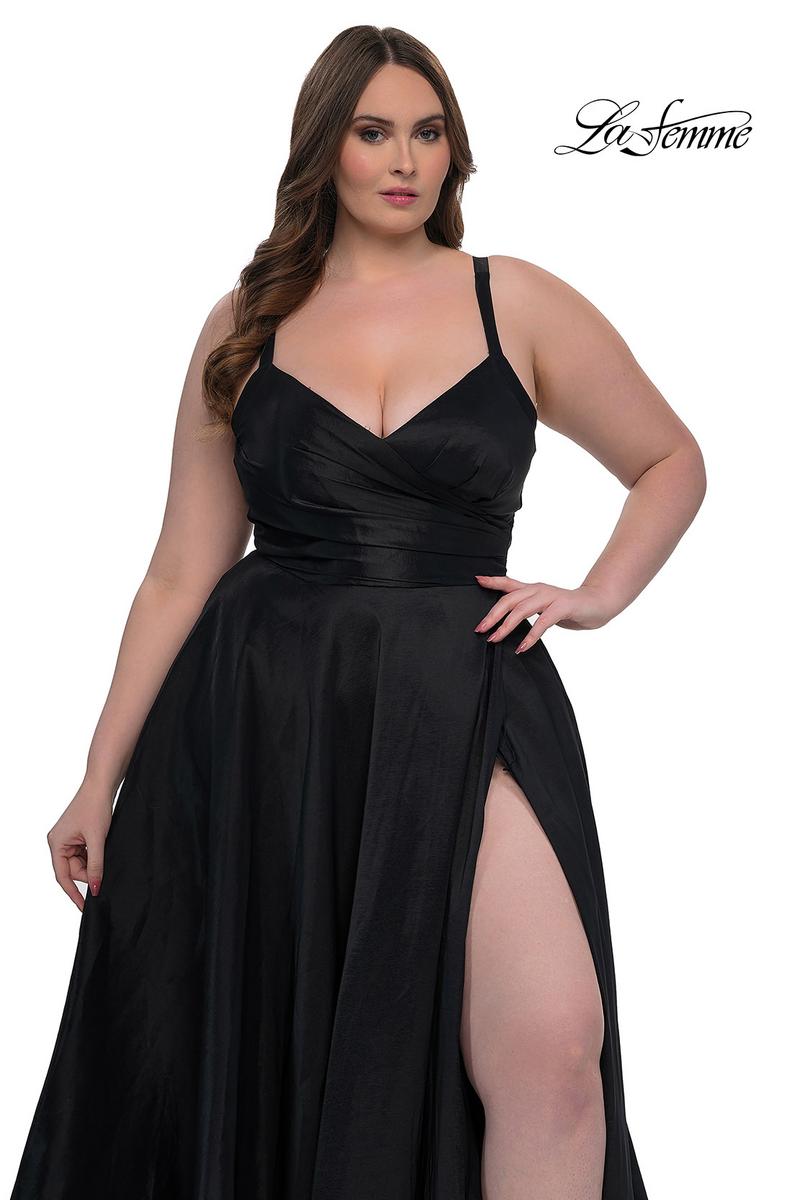 Plus Sizes Style Number 33075 - 5