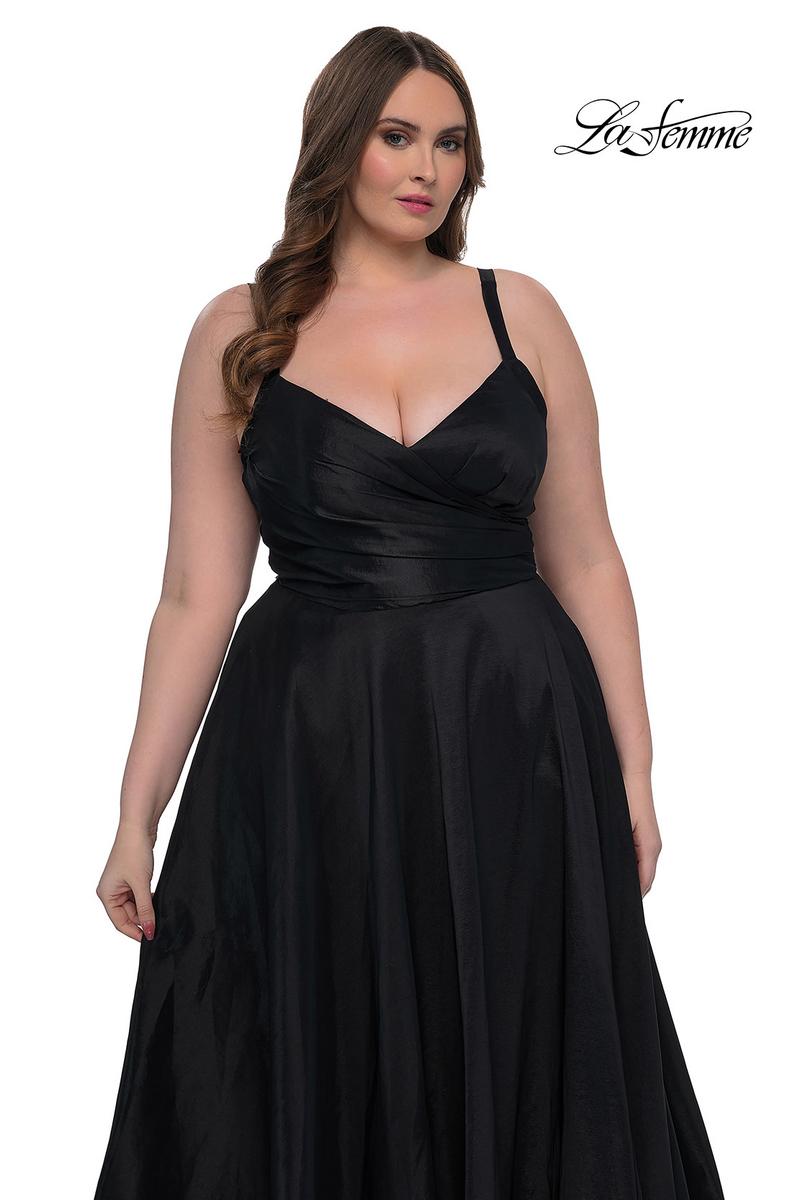 Plus Sizes Style Number 33075 - 12
