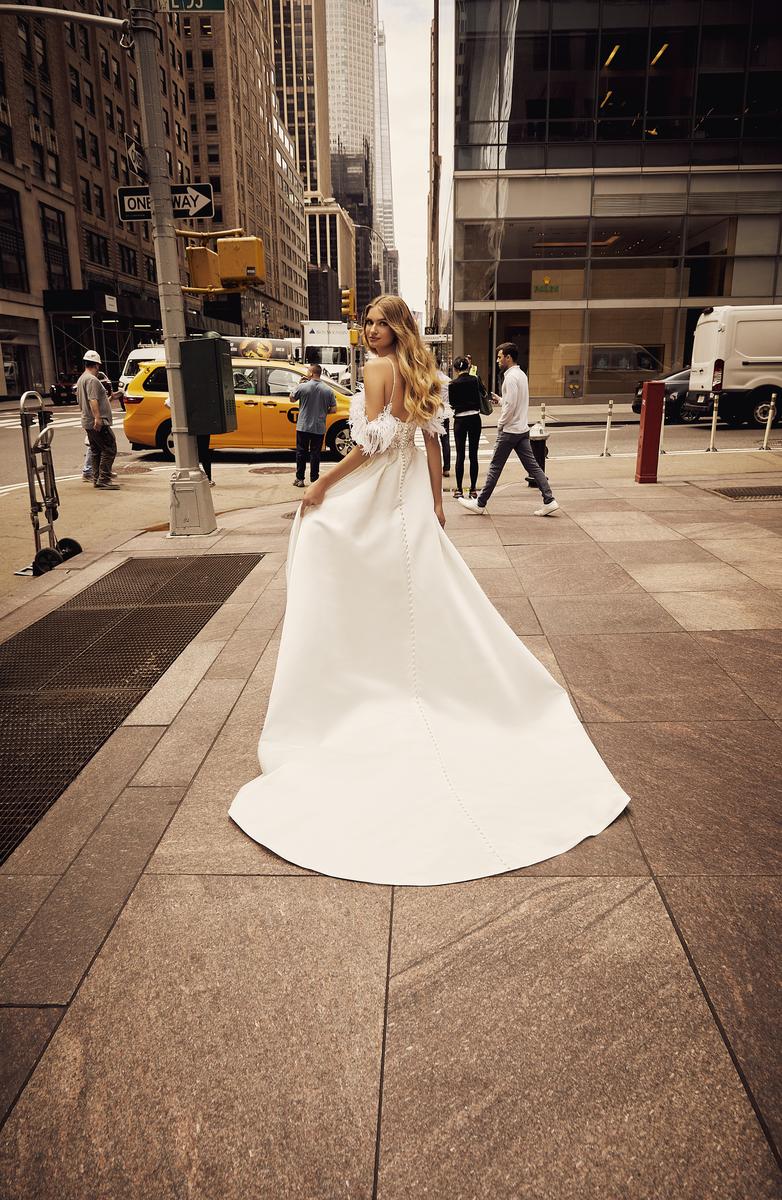 Amy and Eve Style Number 15002 - 4