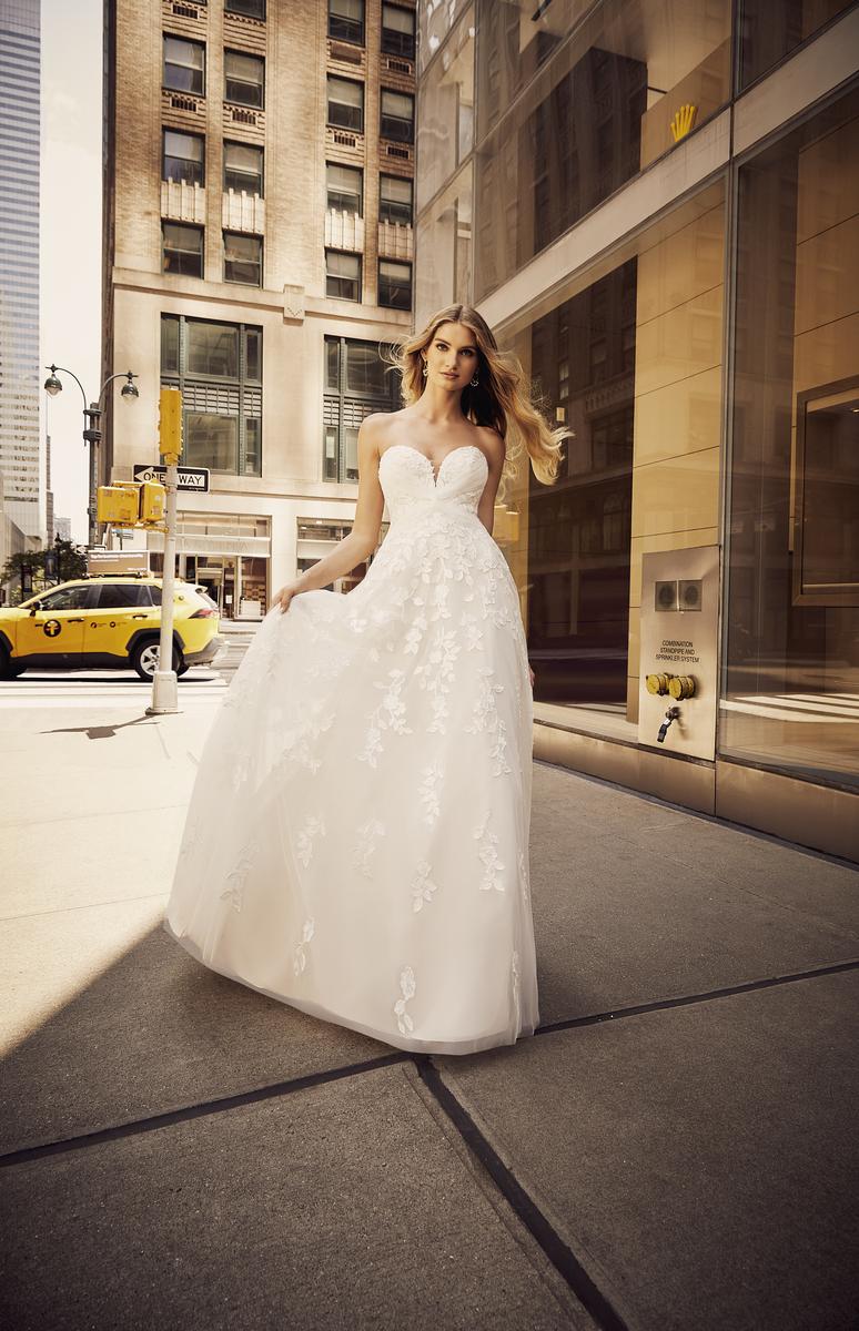 Amy and Eve Style Number 15005 - 5