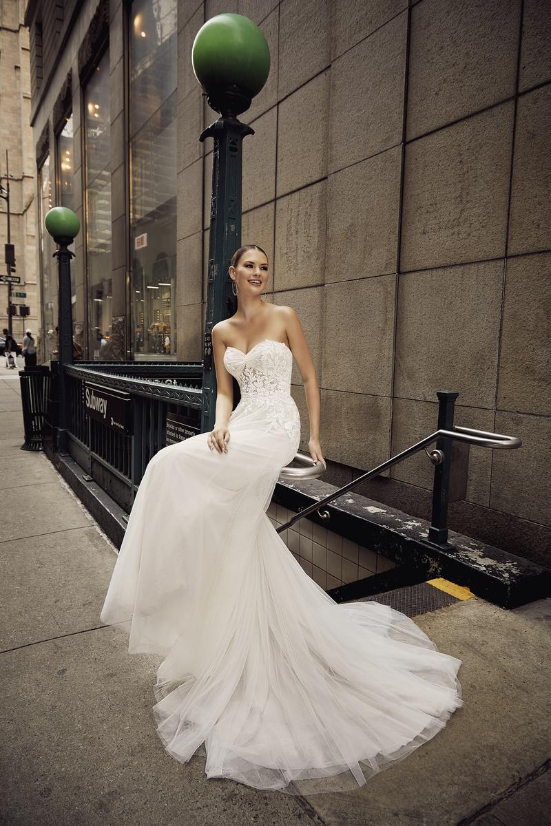 Amy and Eve Style Number 15015 - 5