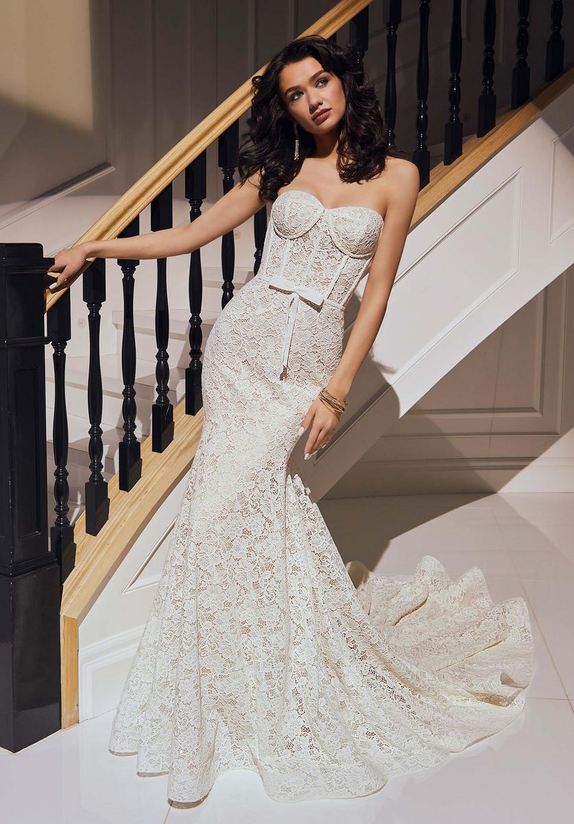 Amy and Eve Style Number 15061 - 1