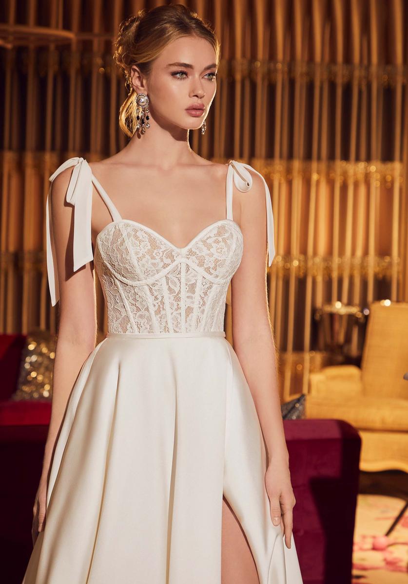 Amy and Eve Style Number 15070 - 5