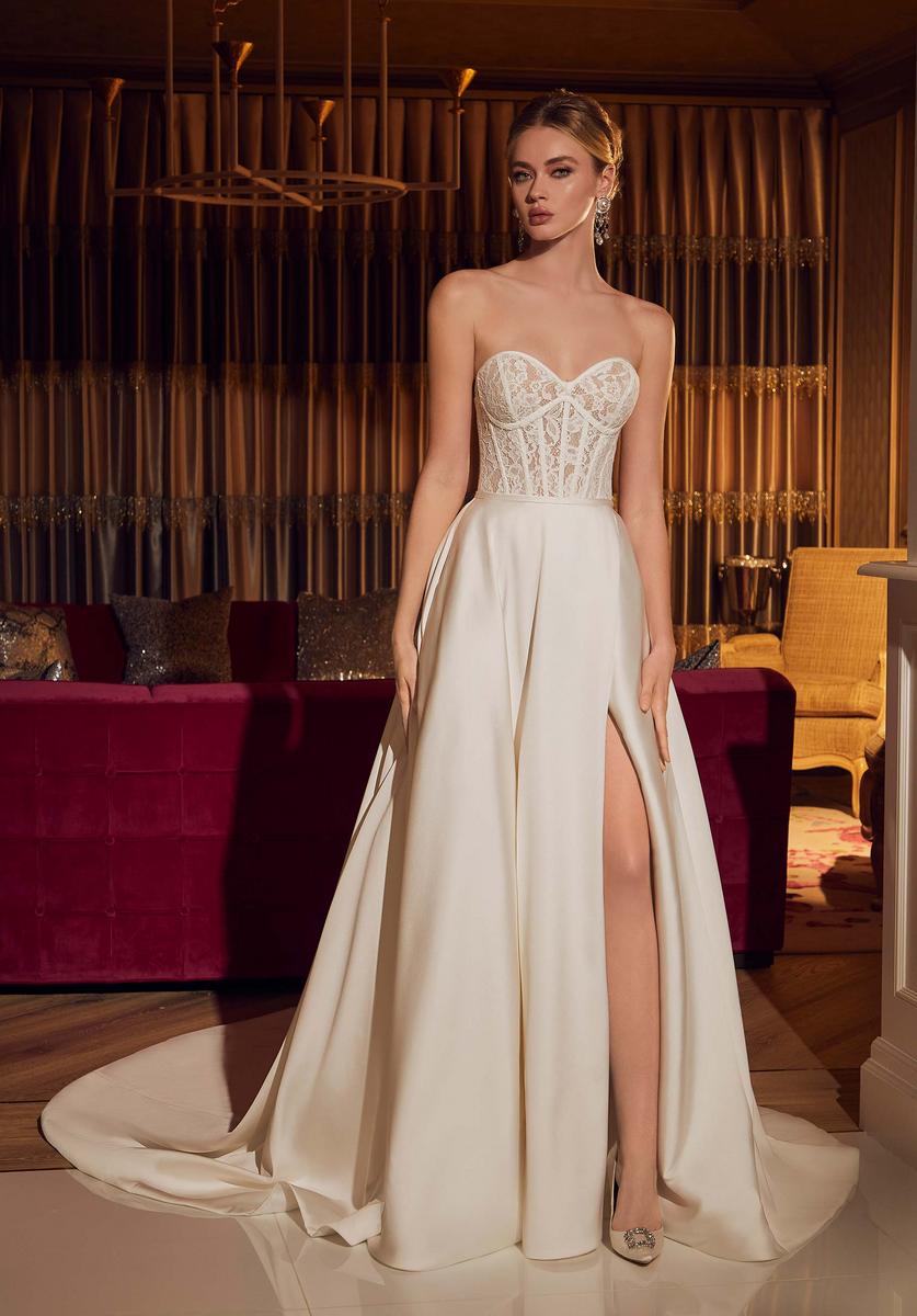 Amy and Eve Style Number 15070 - 3