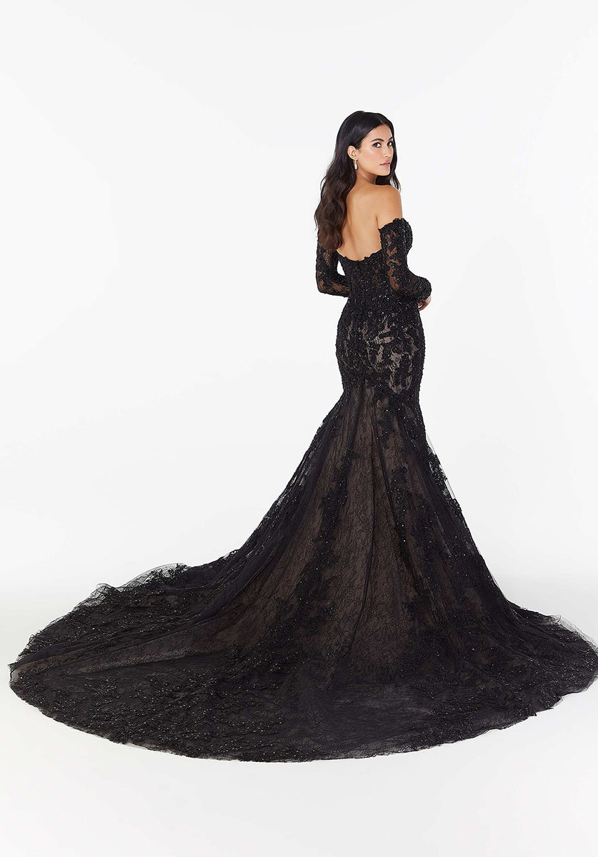 Madeline Gardner Signature Style Number 1090 - 2