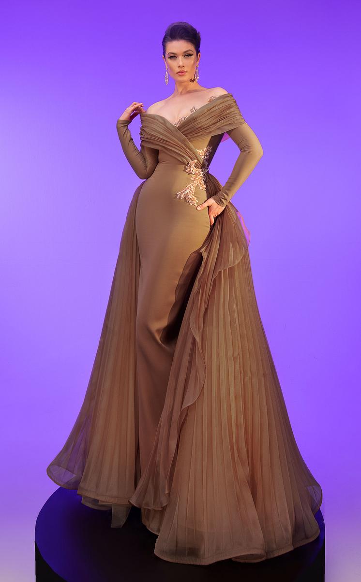 MNM Couture Style Number F02800 - 19