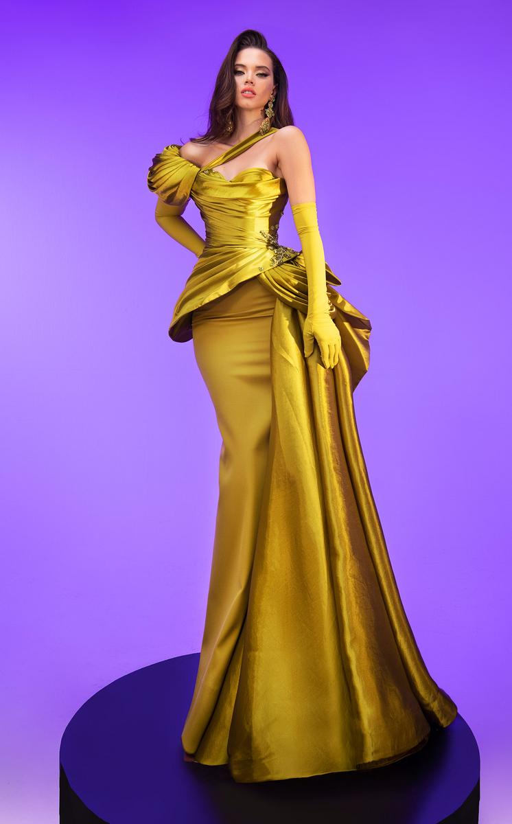 MNM Couture Style Number F02810 - 15