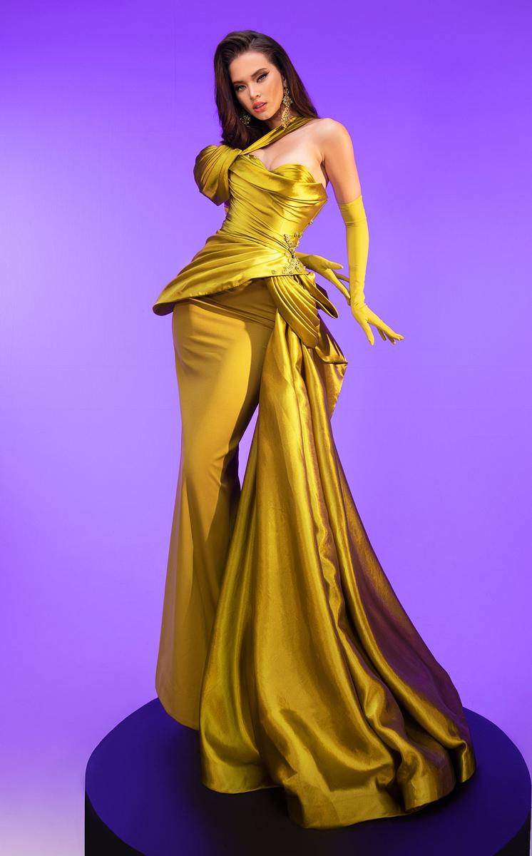 MNM Couture Style Number F02810 - 3