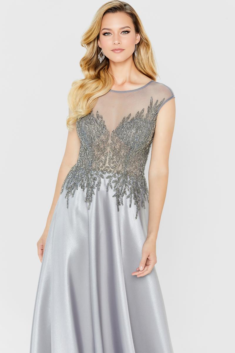 Montage Style Number 221967 - 13