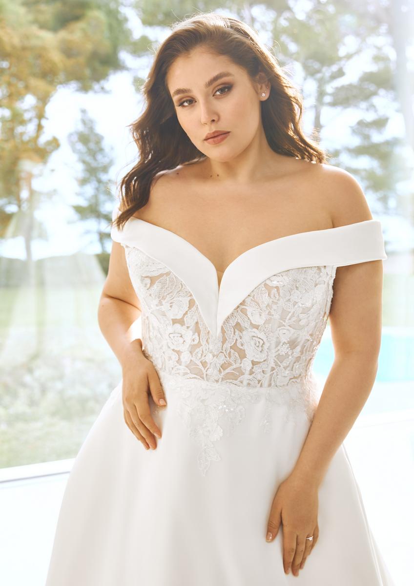 Pronovias Style Number ADELE - 6