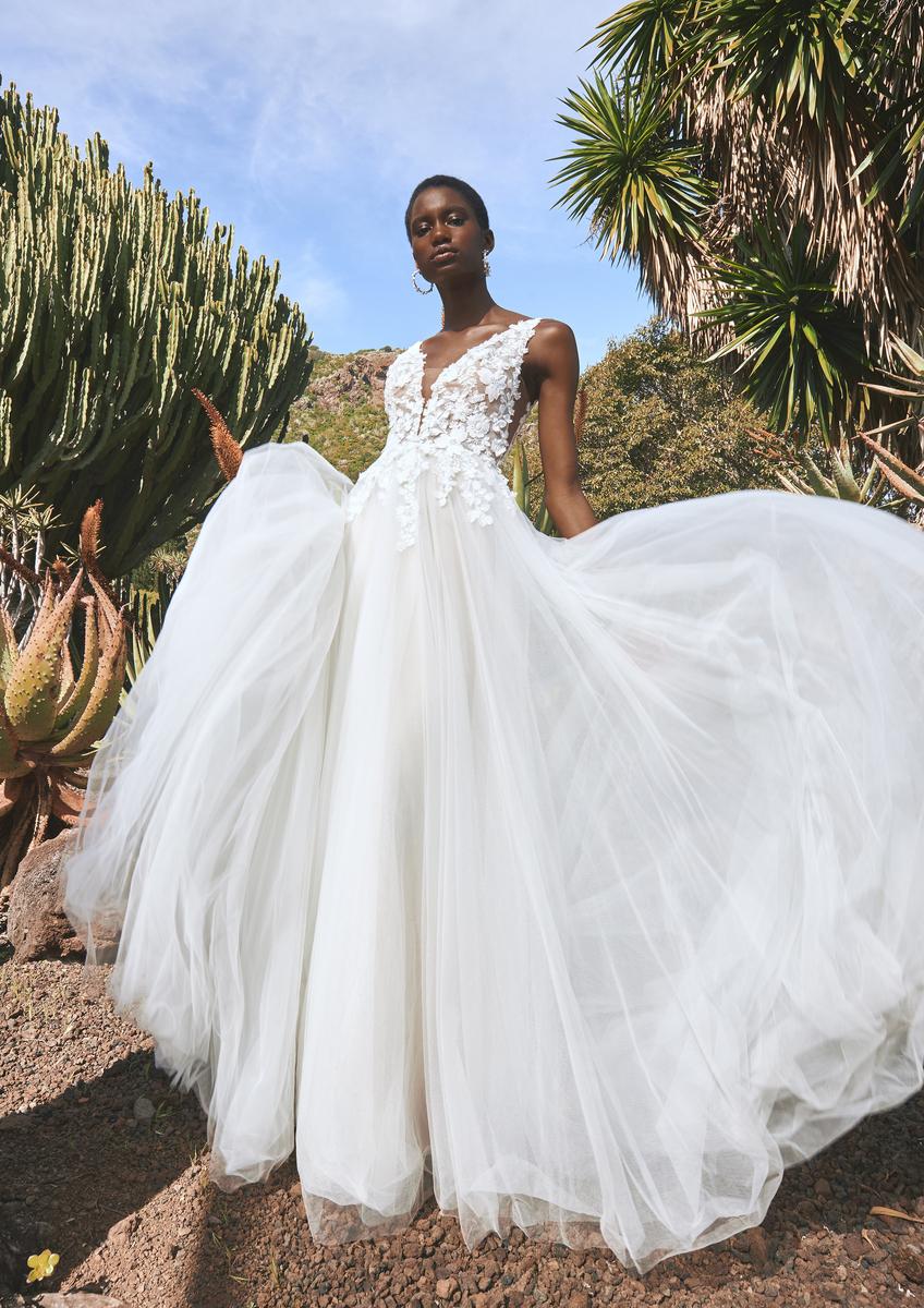 Pronovias Style Number ARENAL - 1