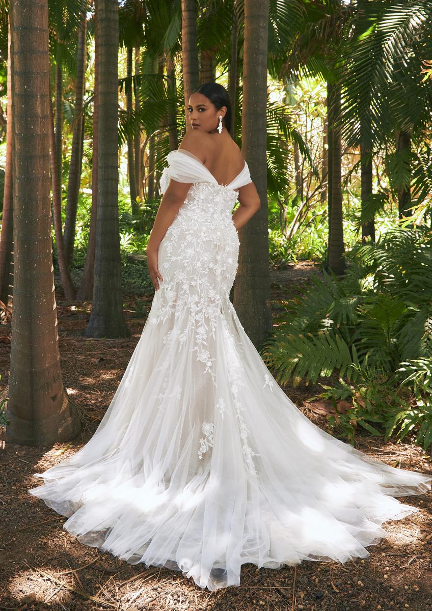 Pronovias Style Number BAIKAL - 5