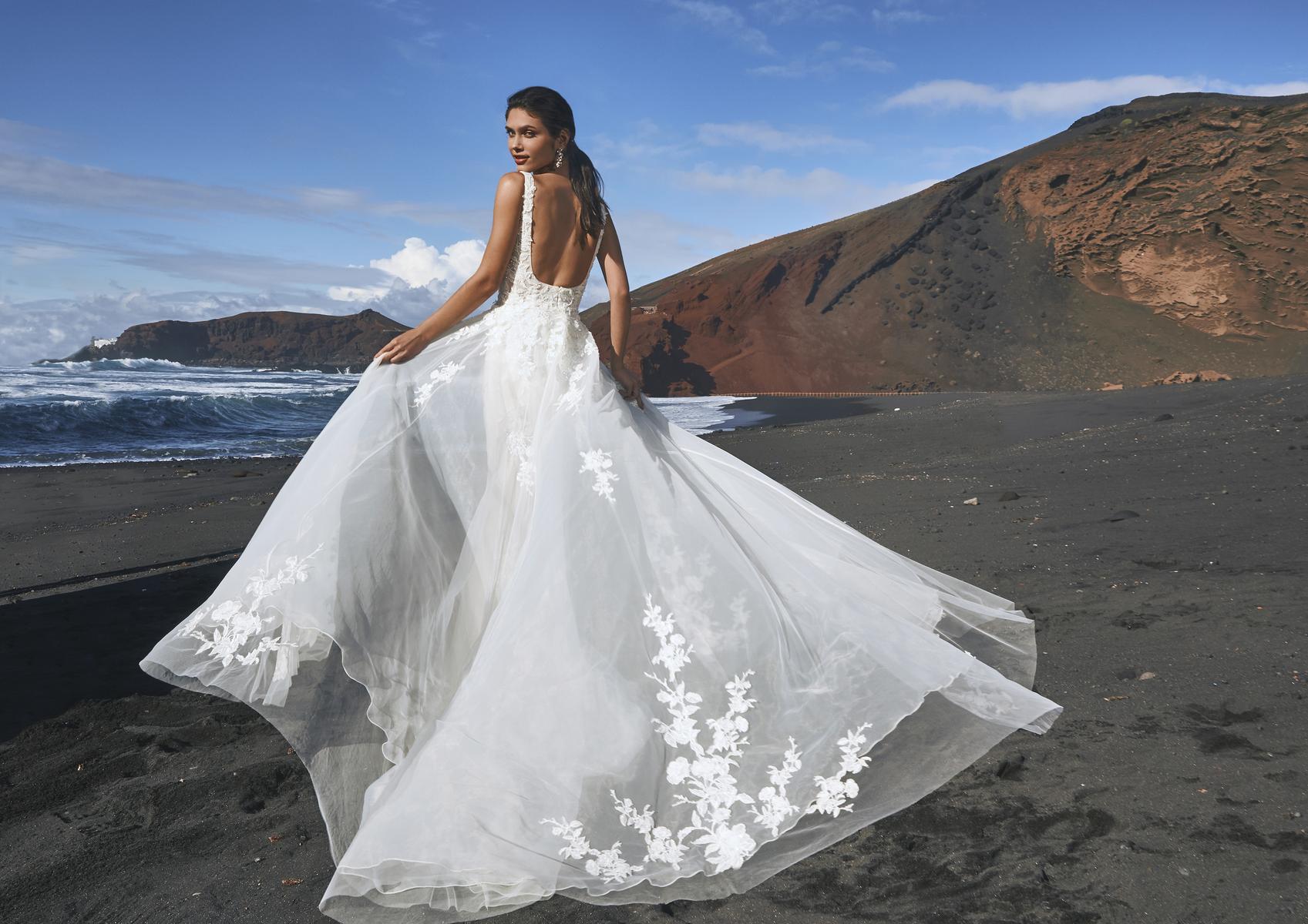 Pronovias Style Number BOHOL - 4