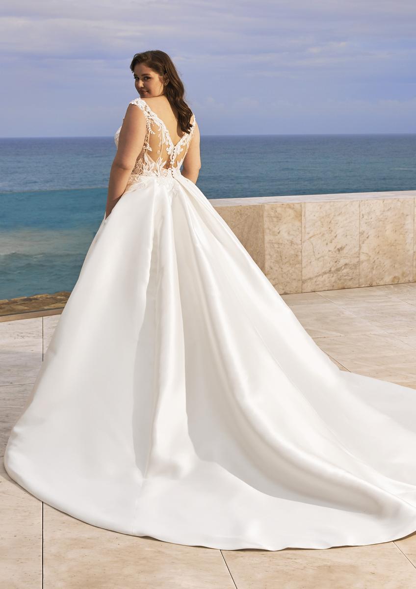 Pronovias Style Number CHARLESTON - 5