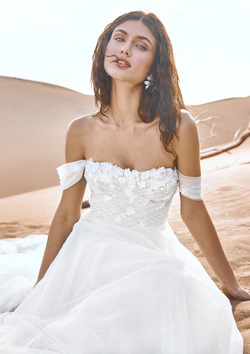 Pronovias Style Number DANXIA - 4