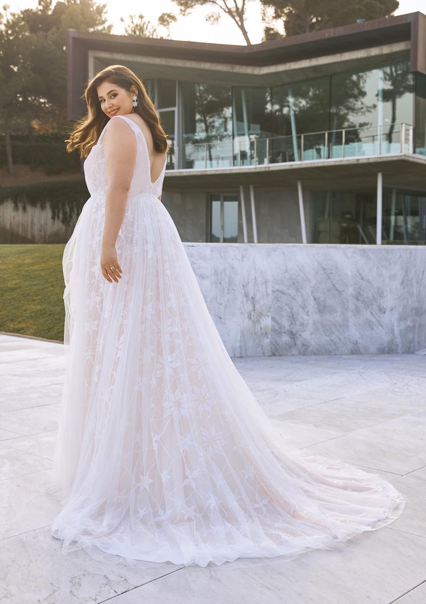 Pronovias Style Number MAKENA - 4