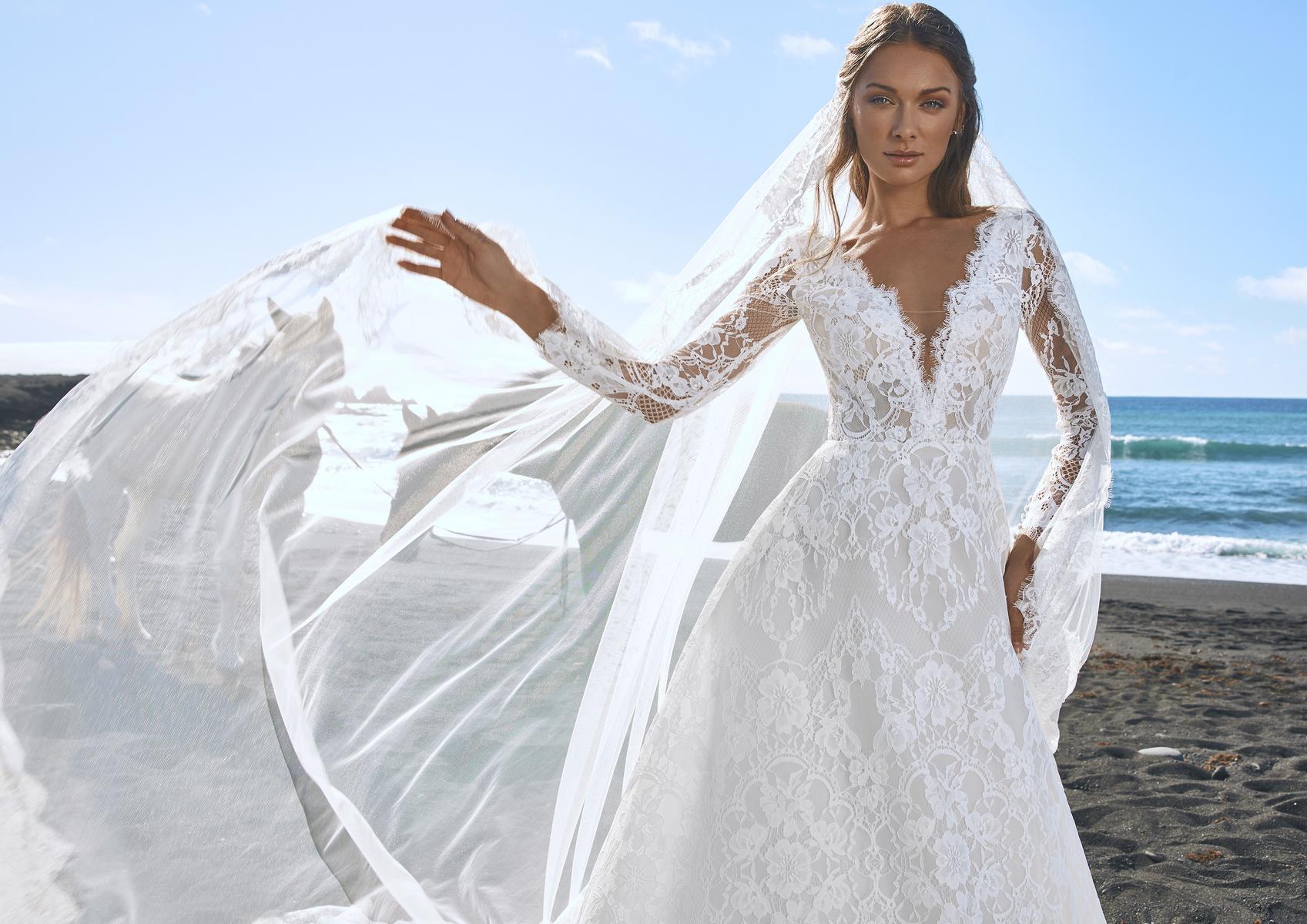 Pronovias Style Number MINGSHA - 8