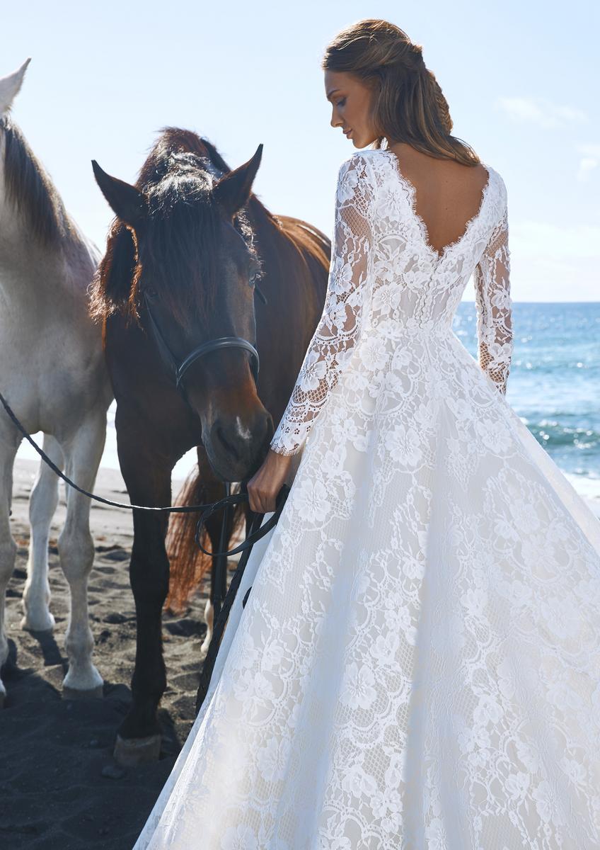 Pronovias Style Number MINGSHA - 6