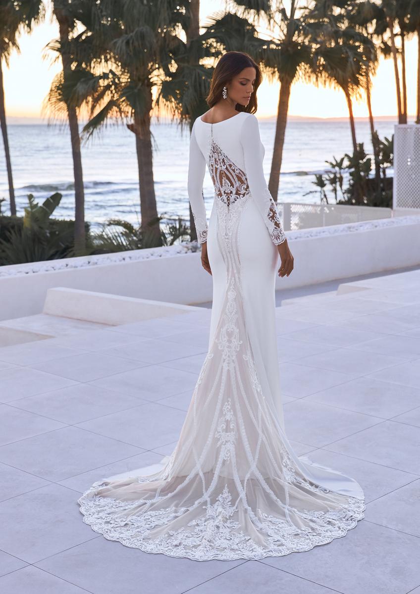 Pronovias Style Number SARIN - 3