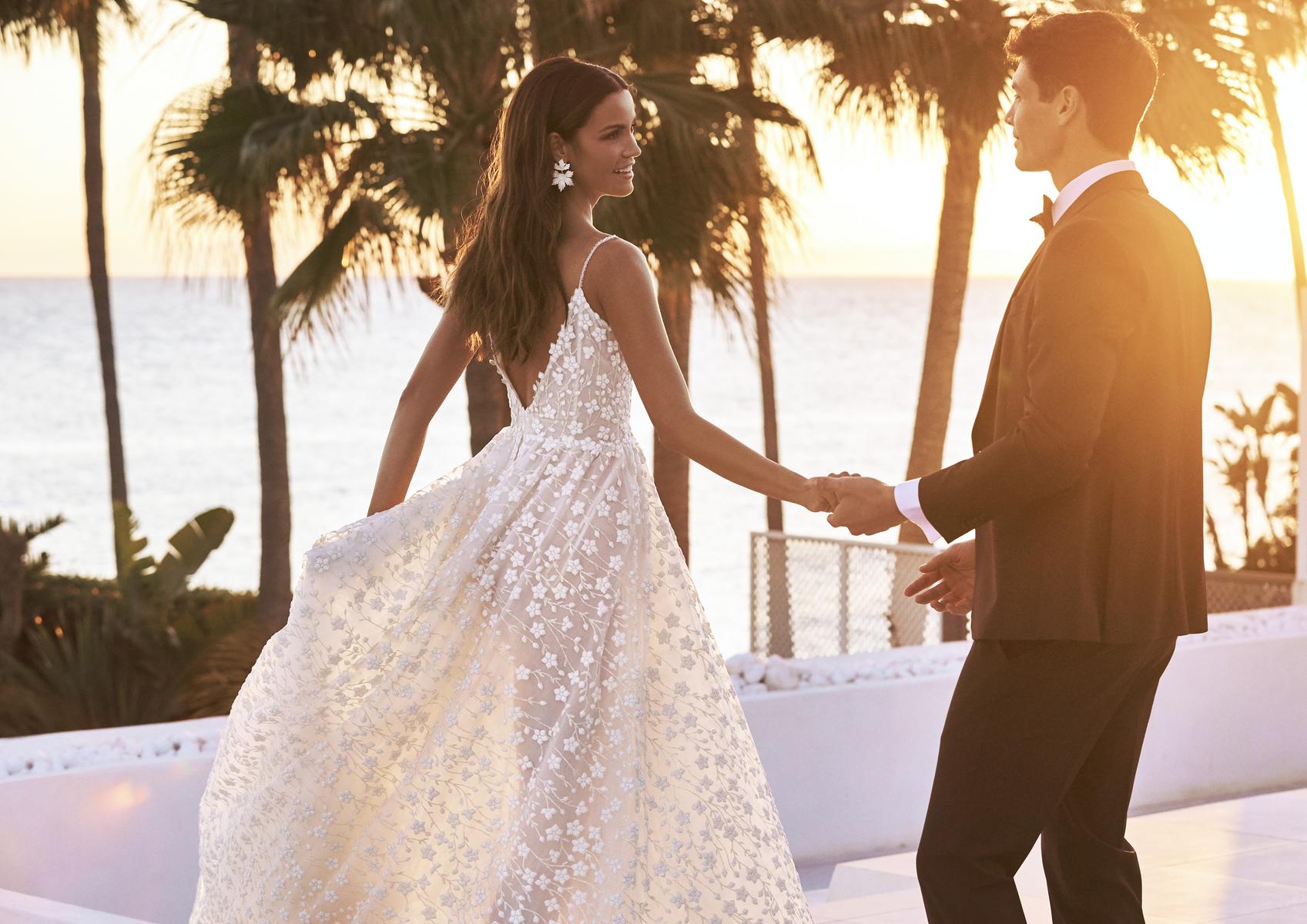 Pronovias Style Number YUKI - 8