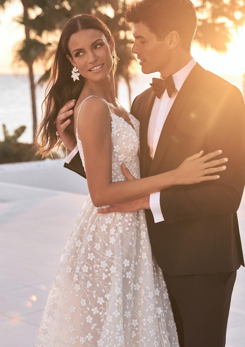 Pronovias Style Number YUKI - 6