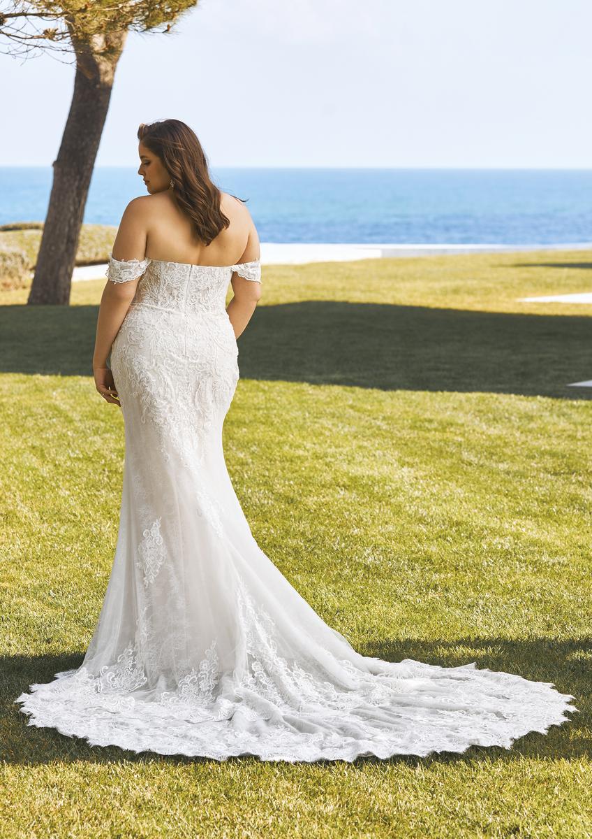 Pronovias Style Number ZURI - 2