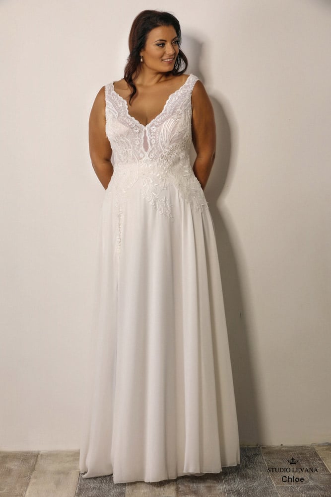 Curvy Enchanting Style Number Chloe - 1