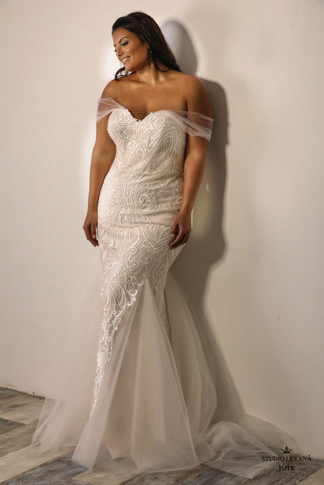 Curvy Enchanting Style Number Kris - 5