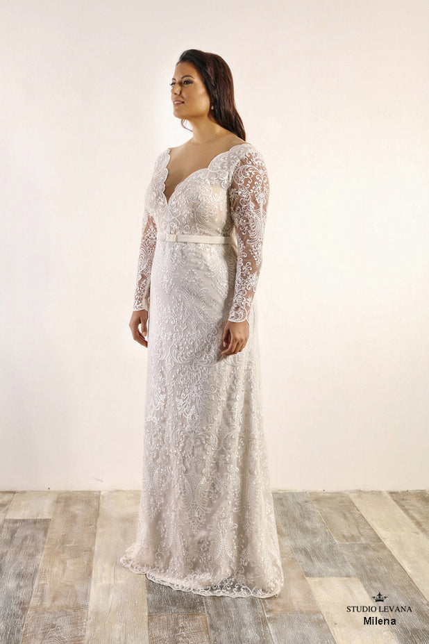 Curvy Enchanting Style Number Milena - 1