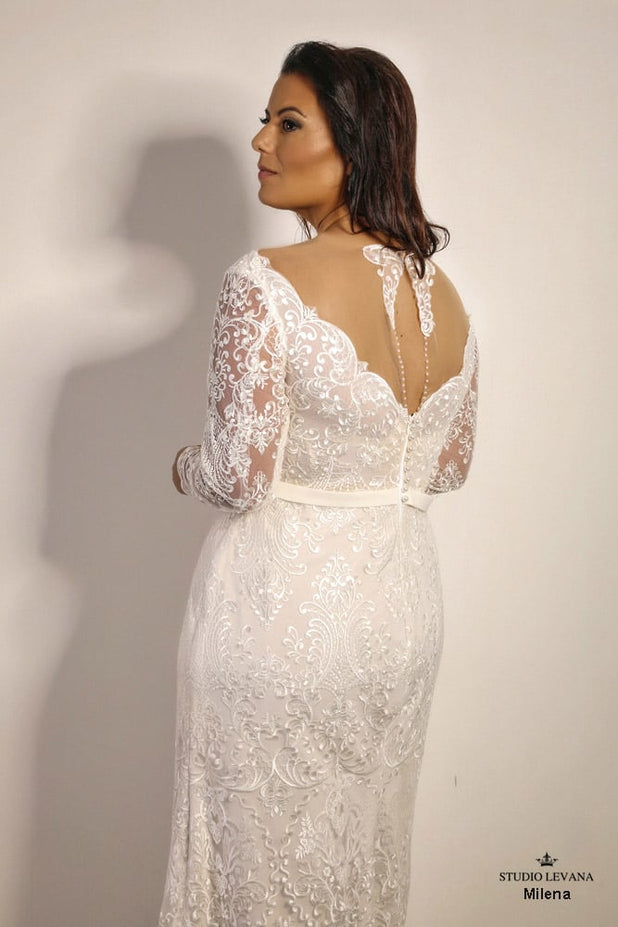 Curvy Enchanting Style Number Milena - 2