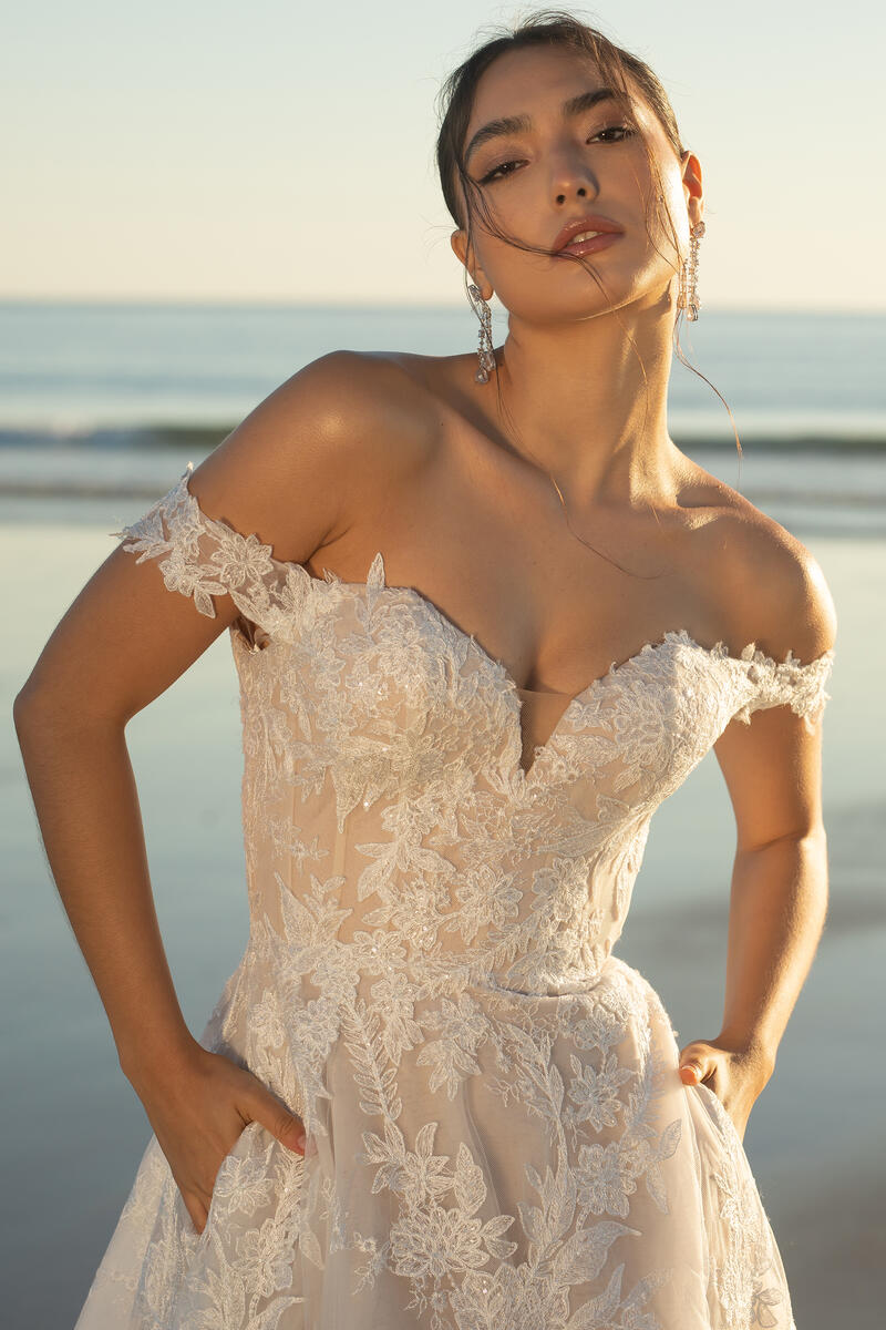 Aura Style Number BG-101002 - 4