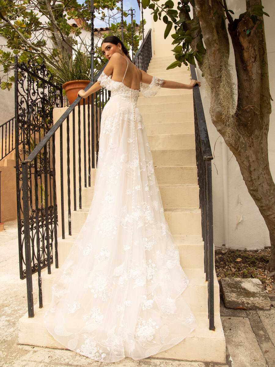 Flora Style Number BG-101018 - 2