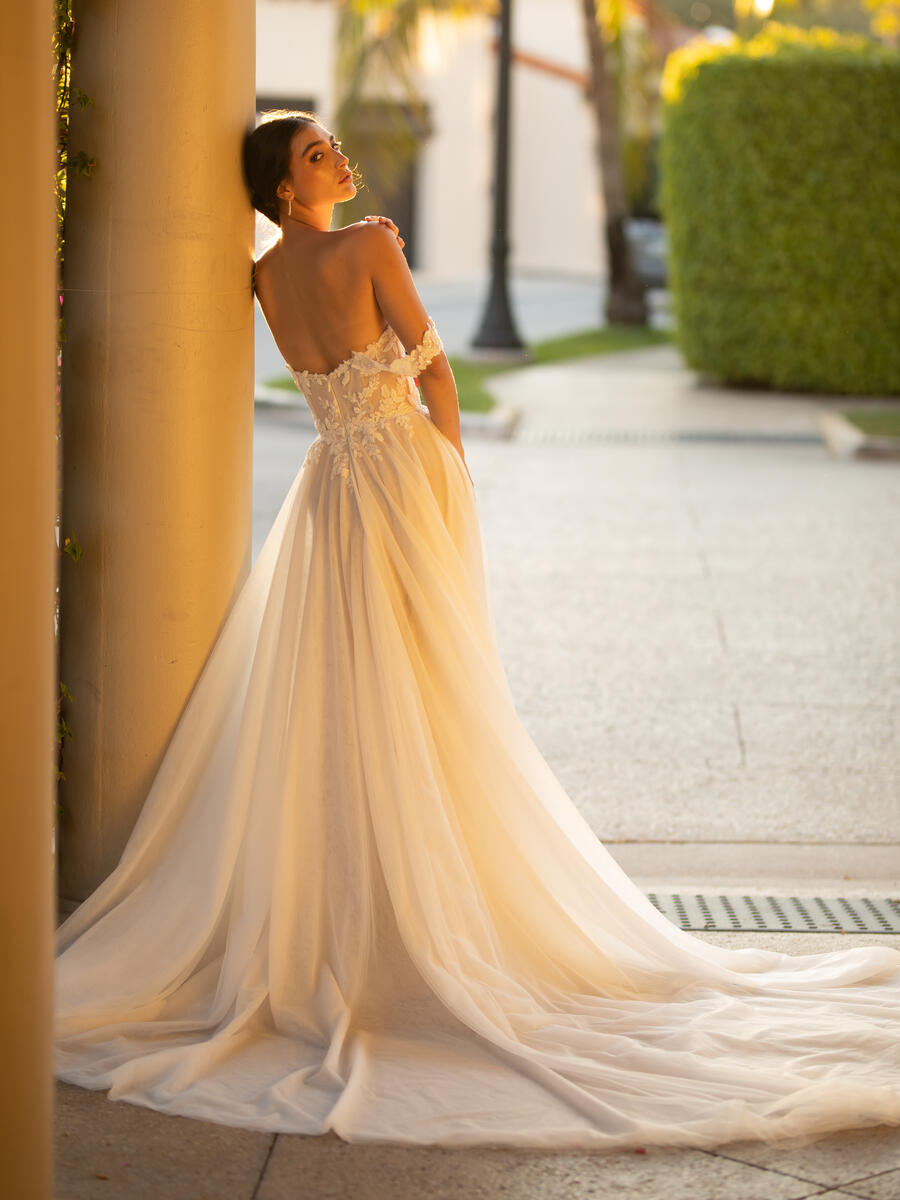 Flora Style Number BG-101021 - 14