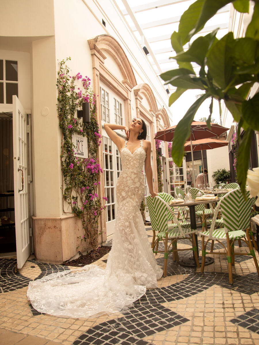 Flora Style Number BG-101023 - 3