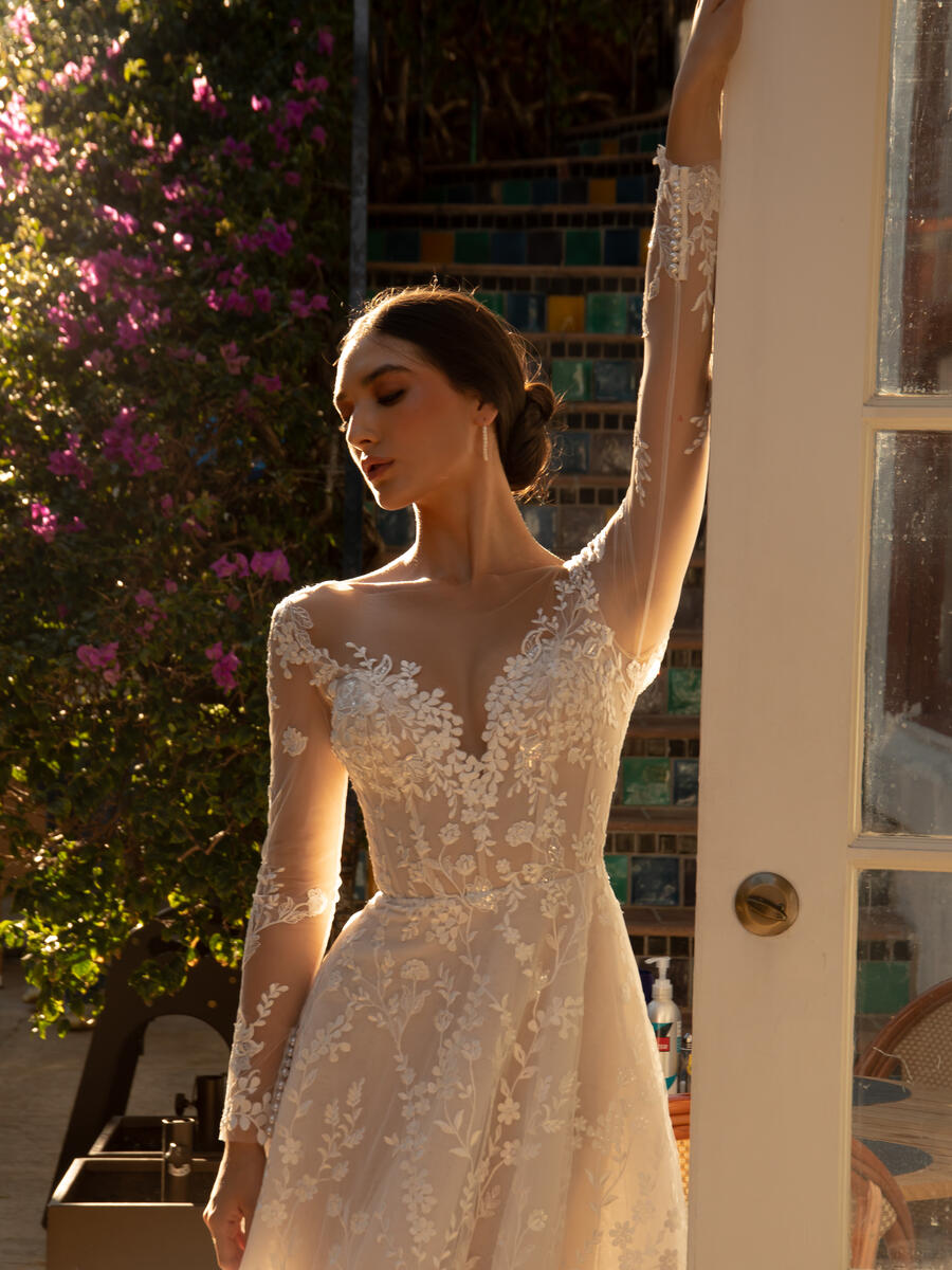 Flora Style Number BG-101025 - 8