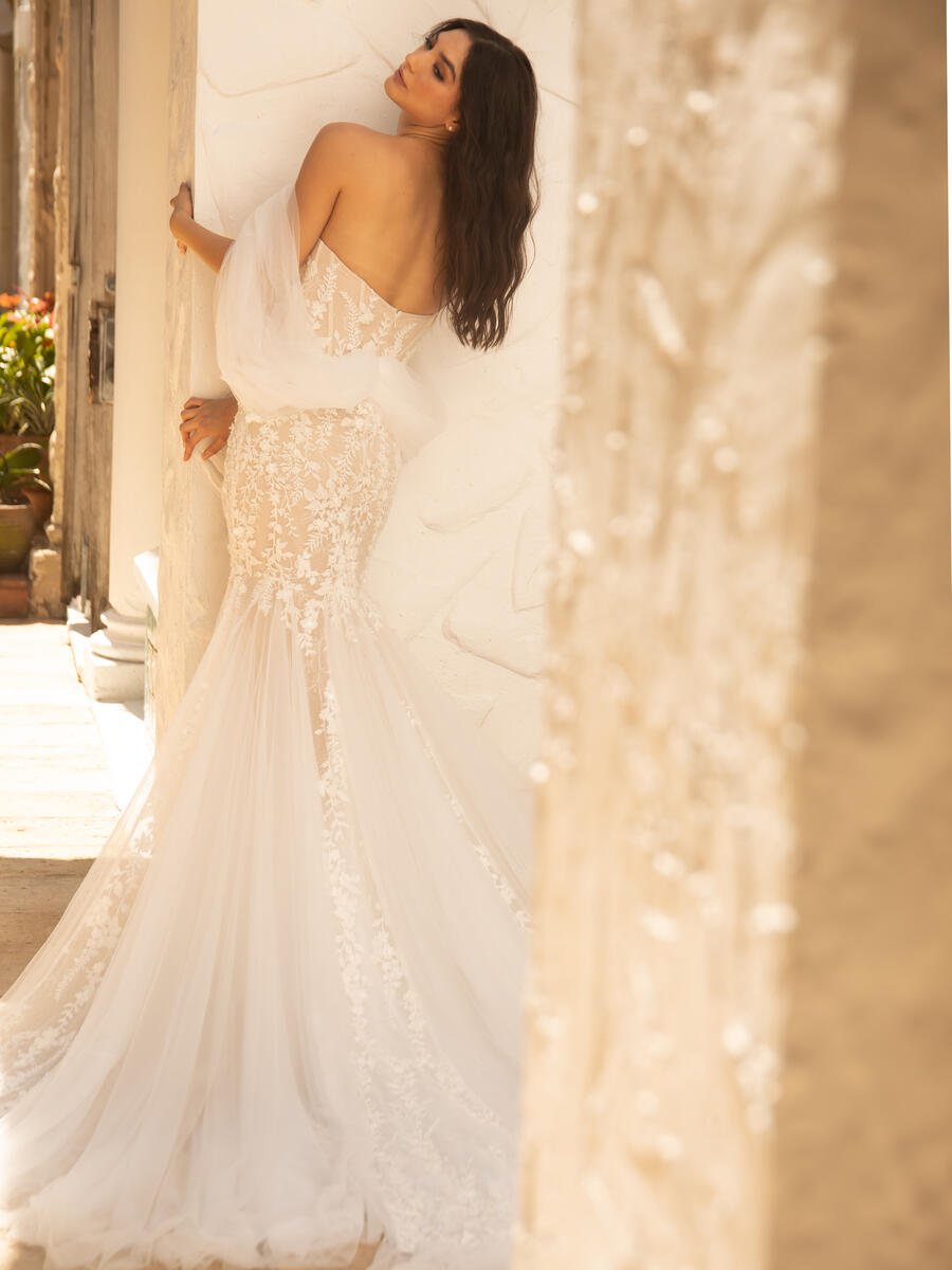 Flora Style Number BG-101030 - 10