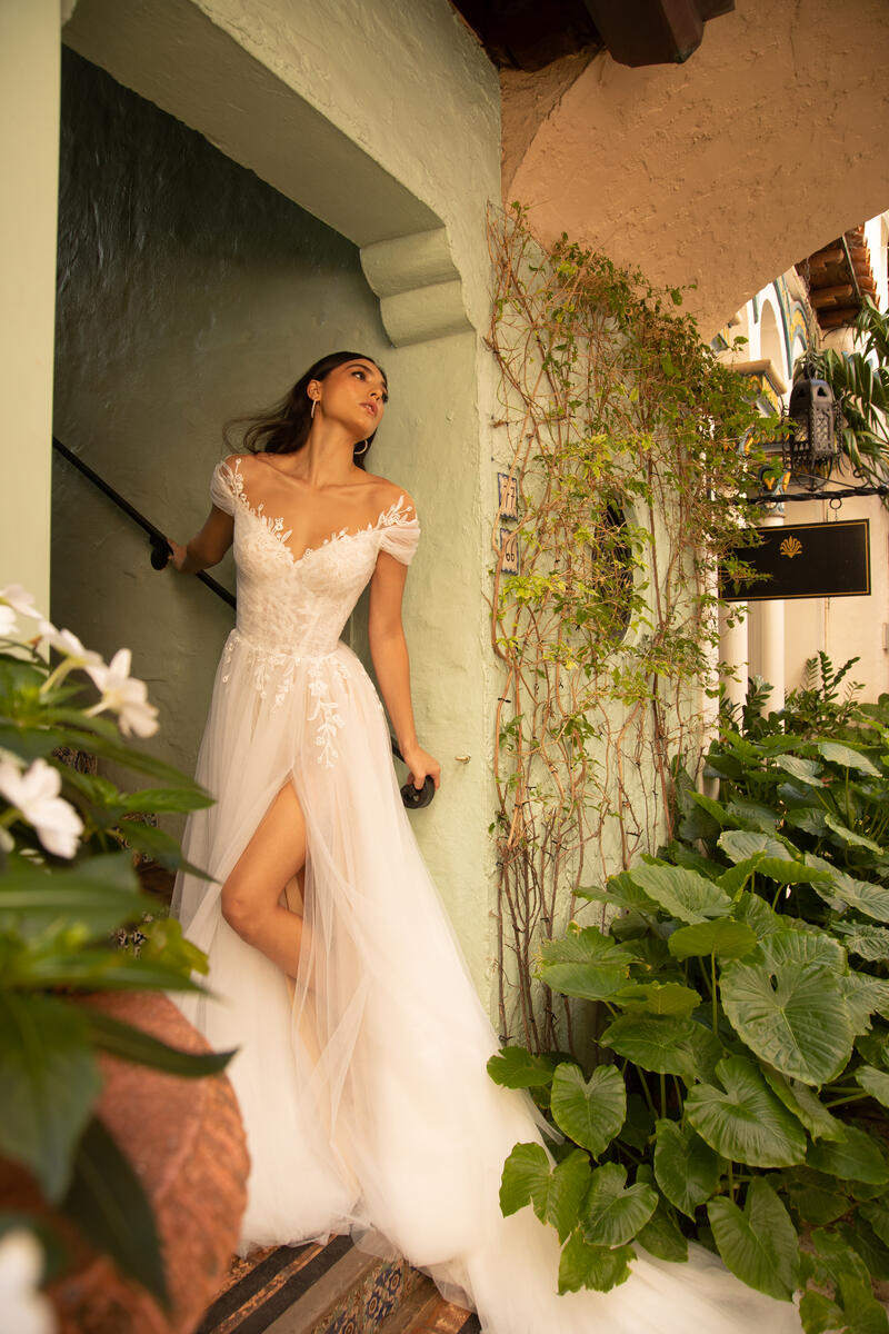 Flora Style Number BG-101042 - 5