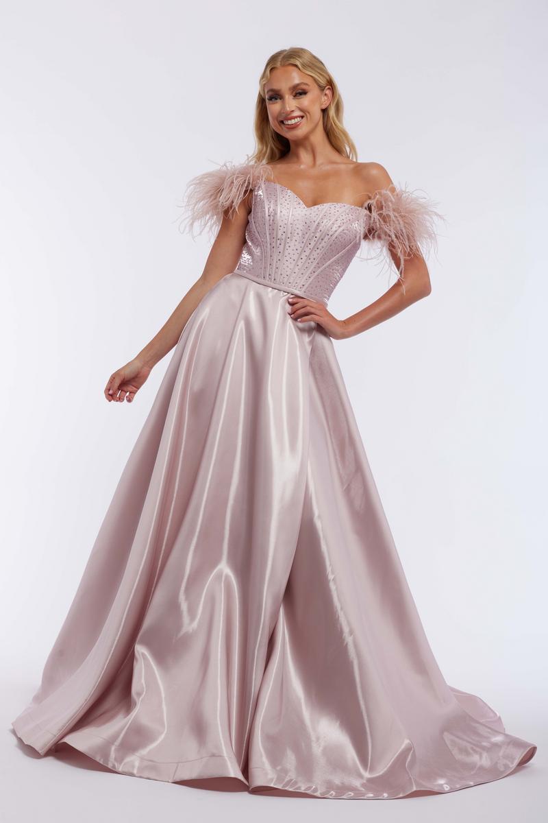 Vienna Prom Style Number 7877 - 35