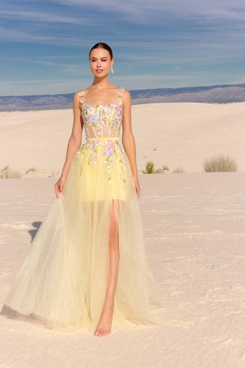 Vienna Prom Style Number 7880 - 25