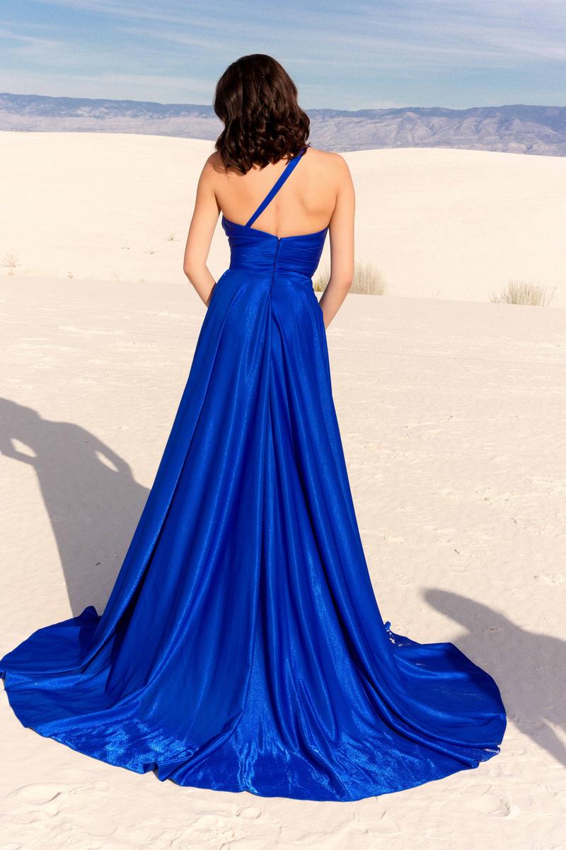 Vienna Prom Style Number 7884 - 23