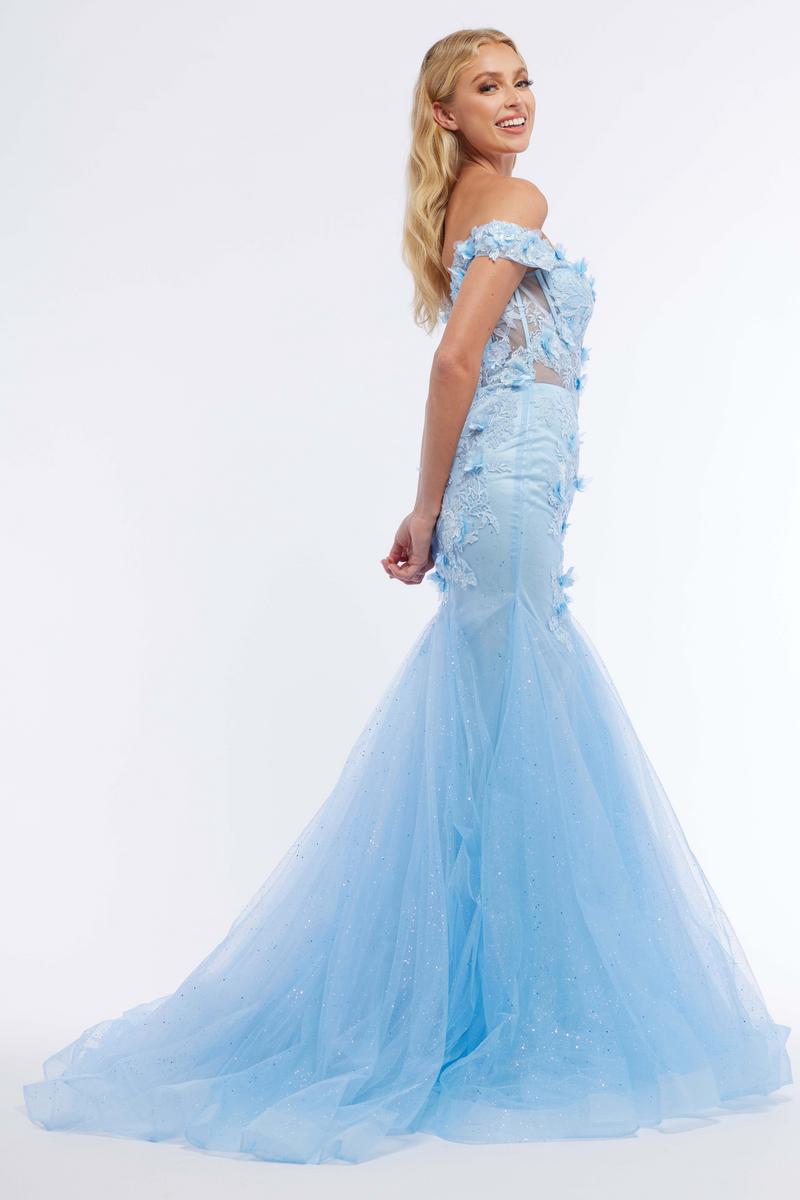 Vienna Prom Style Number 82040 - 11