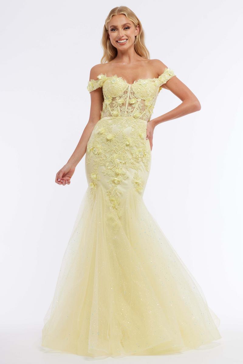 Vienna Prom Style Number 82040 - 29