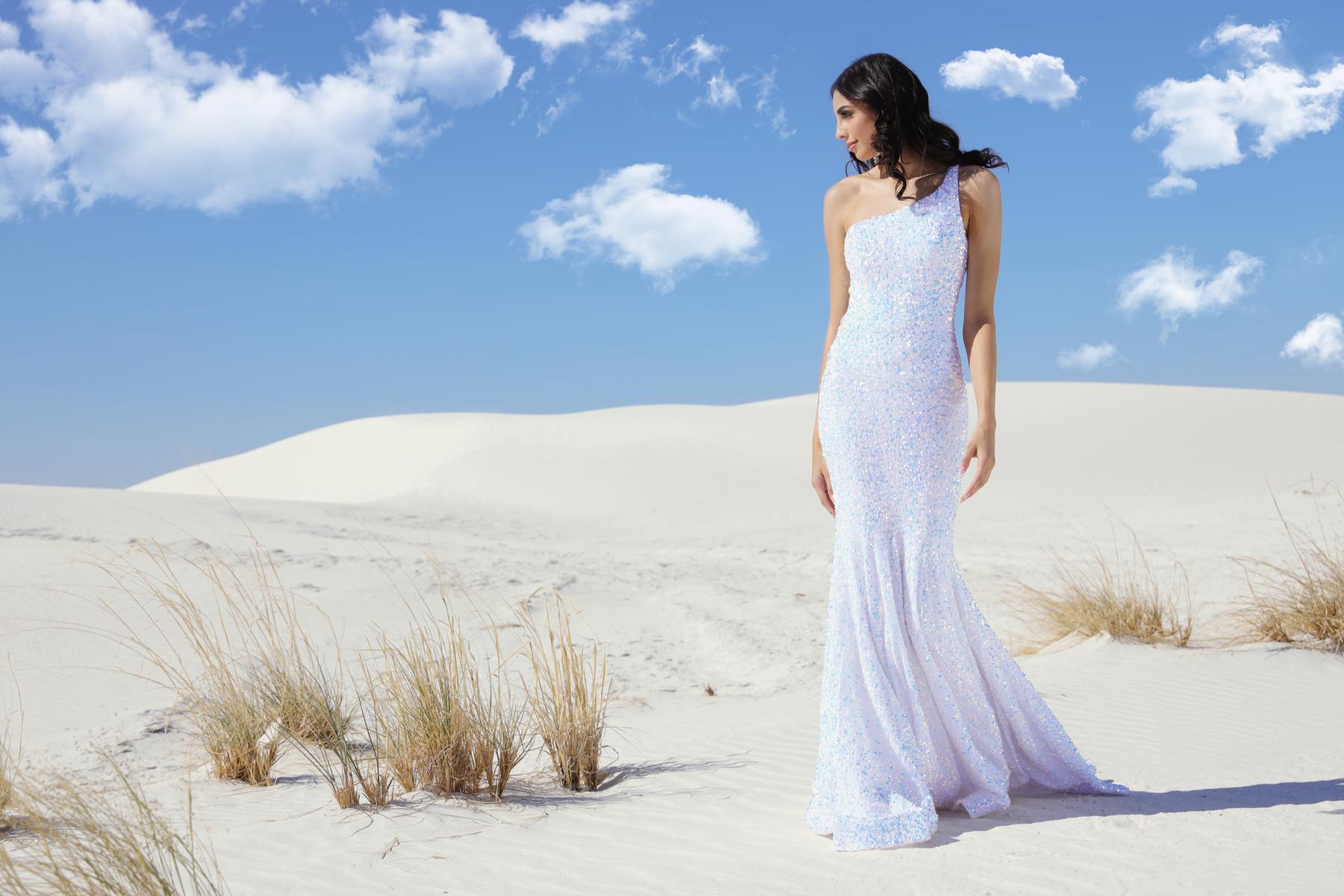 Vienna Prom Style Number 8861 - 7