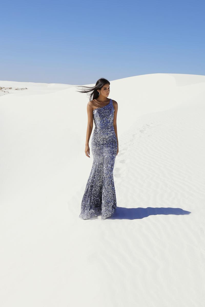 Vienna Prom Style Number 8861 - 6