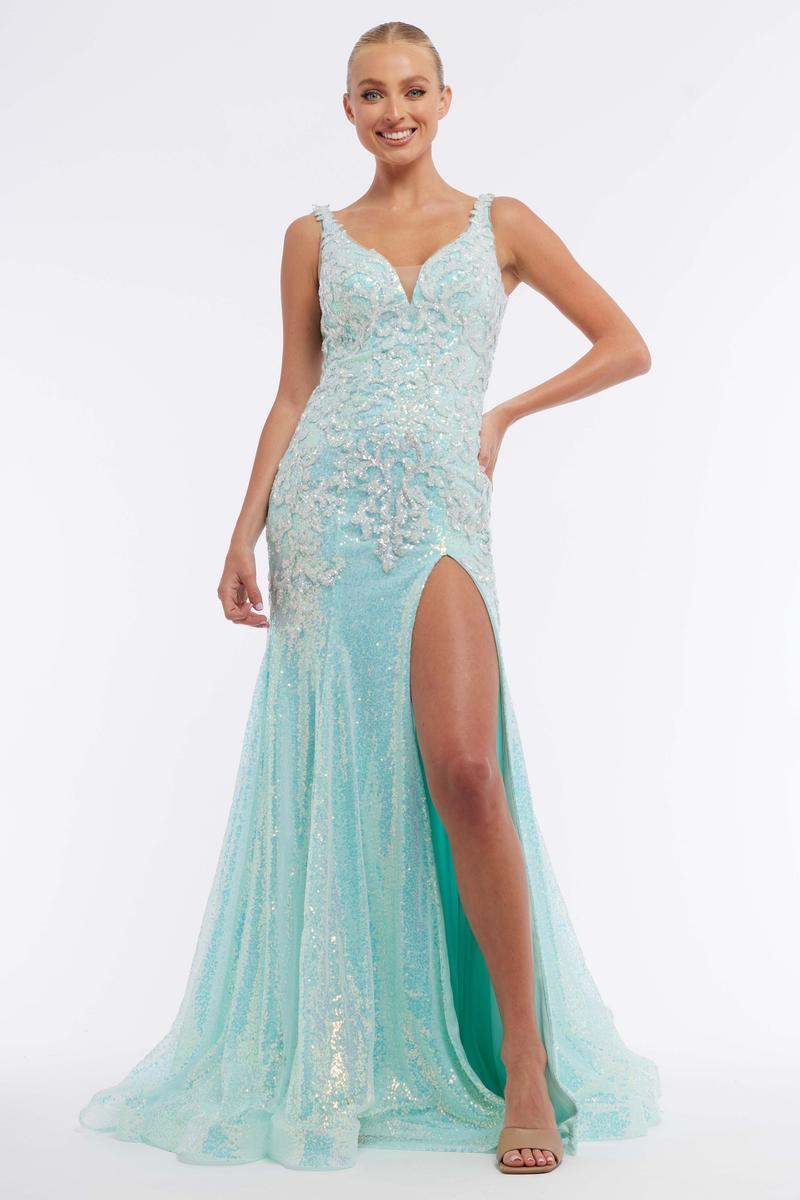 Vienna Prom Style Number 8882 - 24