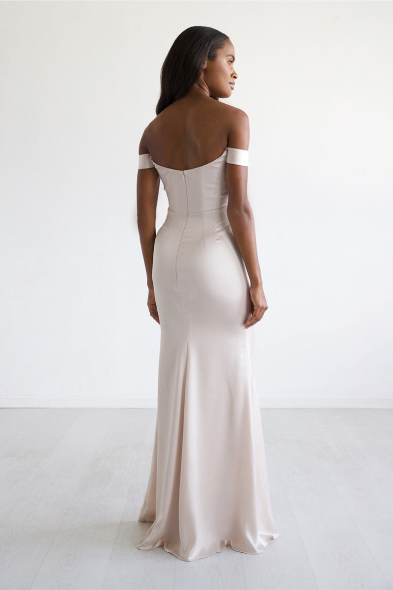 Watters Bridesmaids Style Number 9404-James - 2