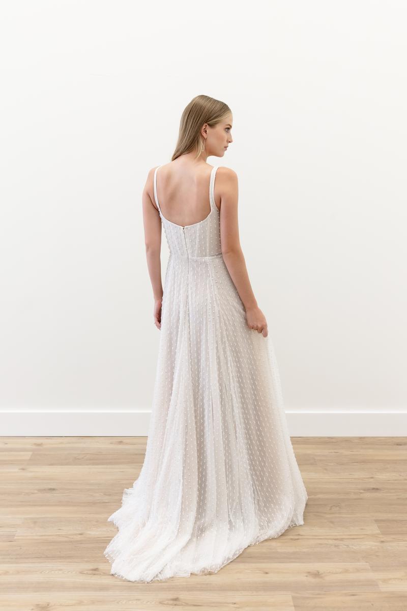 Willowby Style Number 50709 - 2